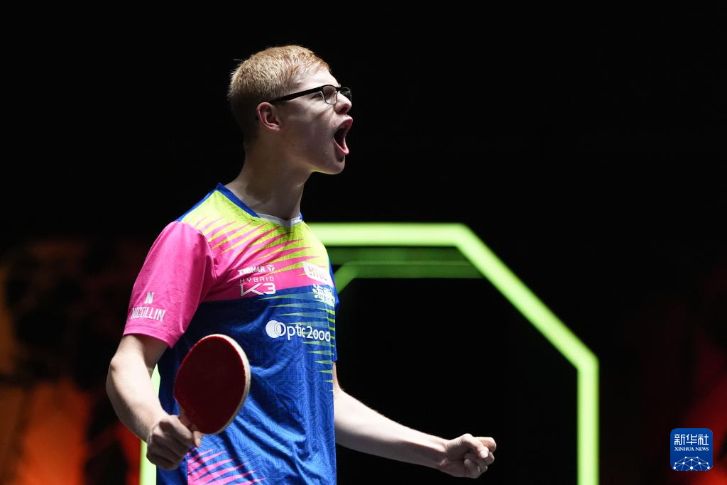 我们必须在 我们必须在