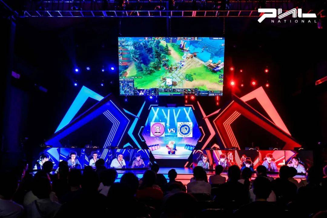 色且深刻 色且深刻