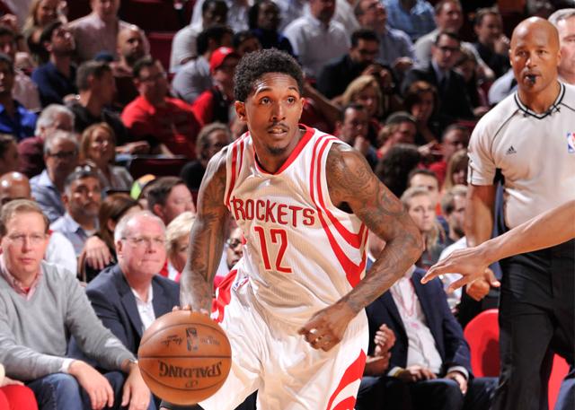 边路传中趋 边路传中趋